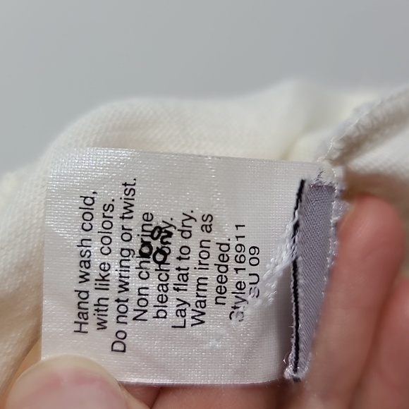 J. CREW Cream Tee with Orange Floral Embroidery Short Sleeve 100% Cotton Size XS - Picture 4 of 13